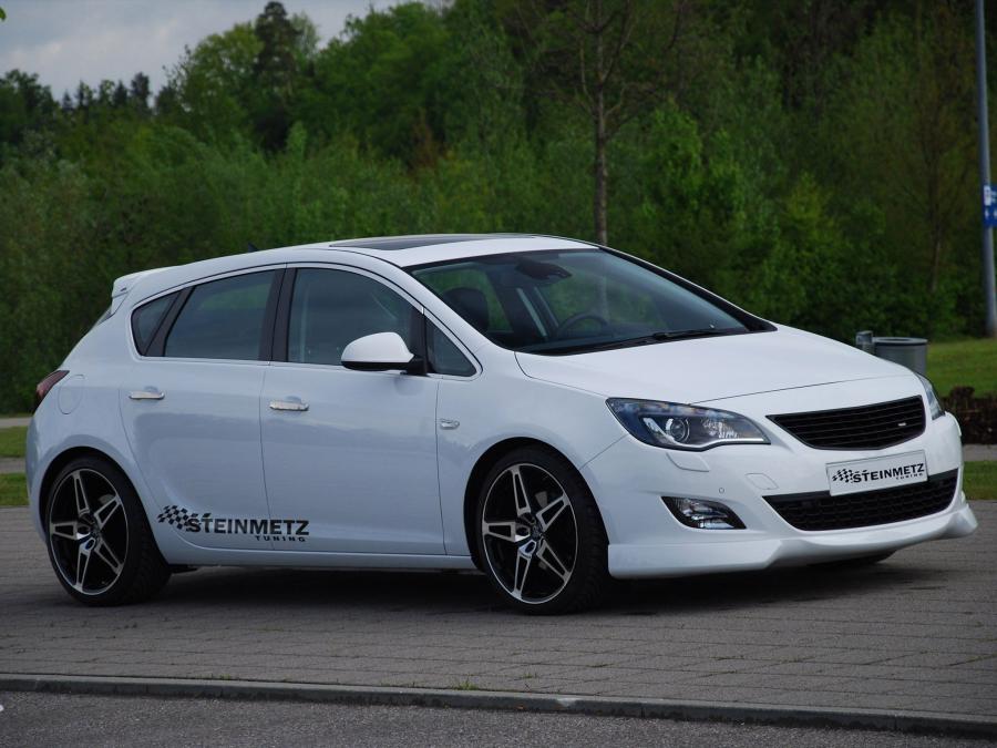  Opel Astra by Steinmetz 2010 года  (фото 3 из 7)